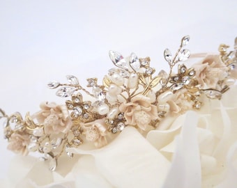 Gold Wedding Tiara, Gold Wedding headpiece, Bridal headband, Rhinestone headband, Bridal Tiara, Champagne headpiece, Vintage tiara