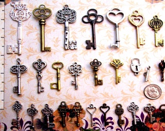 62 Steampunk Skeleton Keys Bulk Lot Brass Silver Gold Charms Wedding Tags Cards Beads Pendant Set Collection Reproduction Vintage Antique