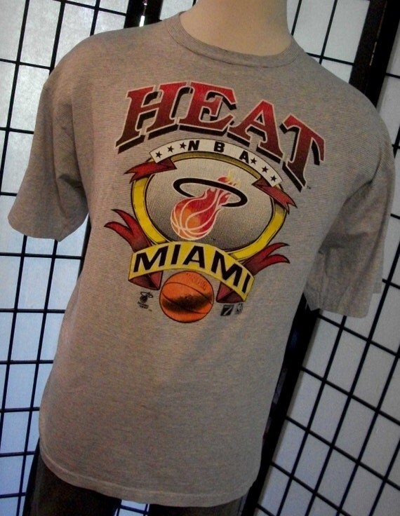 Vintage Miami Heat Logo 7 tee shirt xxl