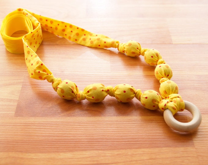 Breastfeeding nursing Necklace, Teething Necklace, Babywearing Necklace, Fabric Necklace - Single Ring - Yellow Polka Dot
