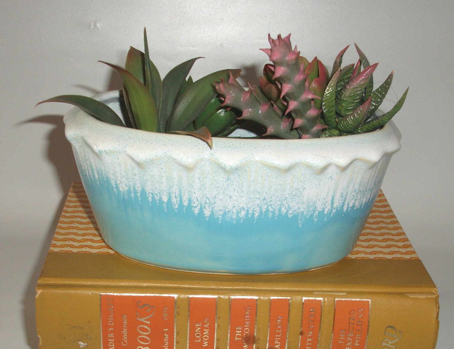 Vintage McCoy planter blue and white drip glaze scalloped