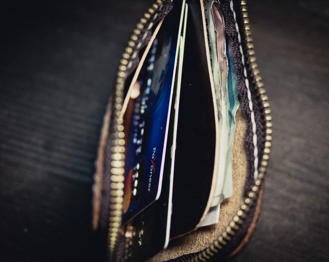 Hand-dyed Leather Mini Zip Wallet/ Minimalist Wallet / Small leather wallet / Leather Wallet/ Card wallet/ Pocket wallet