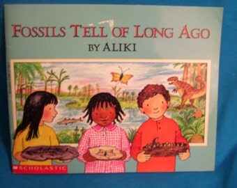 vintage 1993 book Fossils Tell of Long Ago by Aliki