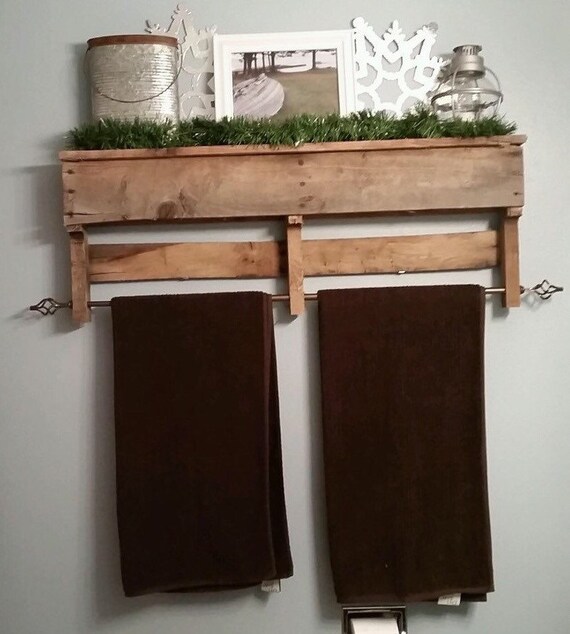 Items similar to Pallet Rustic Home Decor Bathroom towel rack