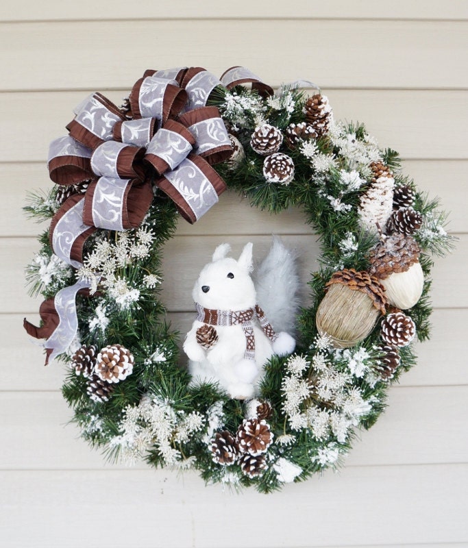 Christmas Wreath, Squirrel Wreath, Winter Wreath, Pine Cone Wreath, Rustic Wreath, Acorn Wreath, White Wreath, White Christmas