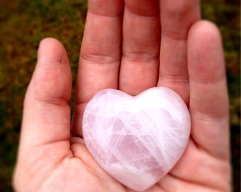Rose Quartz Heart / aprx 2 " 50-70g / Pink Pocket Stone / Pink Puffed Heart Stone / Metaphysical / Happy Home / Healing Puff Heart / LOVE