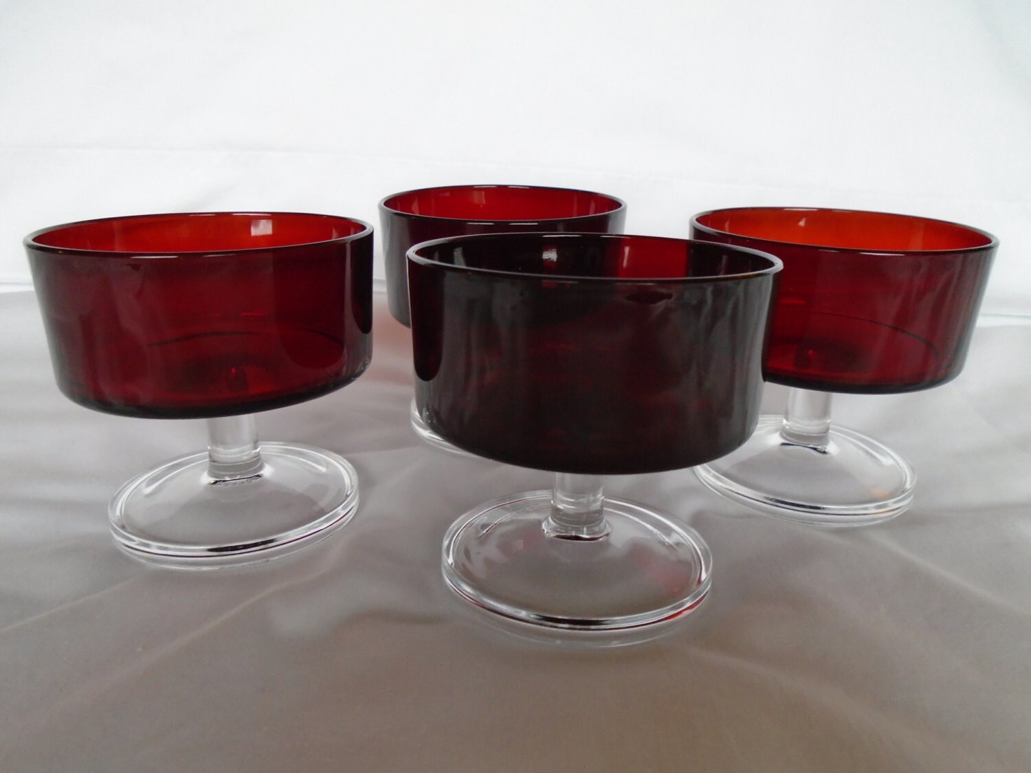 Dessert Cups LUMINARC Cavalier France Ruby Red by MsLadyVintage