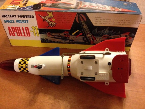 nasa toy rocket ship