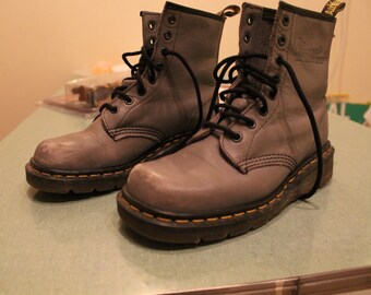square toe doc martens