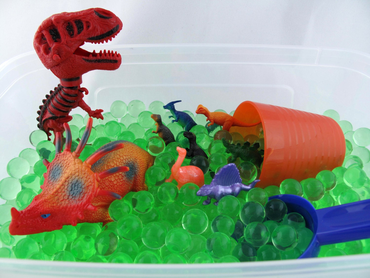 sensory bin dinosaurs