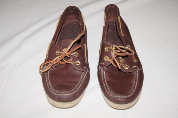 quoddy leather boat shoes