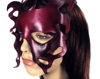 CLEARANCE SALE - Fae - Leather Mask