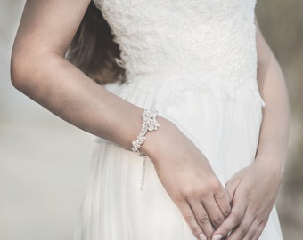 Wedding Bracelet , Pearl Bracelet, Opal Bracelet, Crystal Bracelet , Ivory Pearl Bracelet , Silver Bracelet , Bridal Jewelry