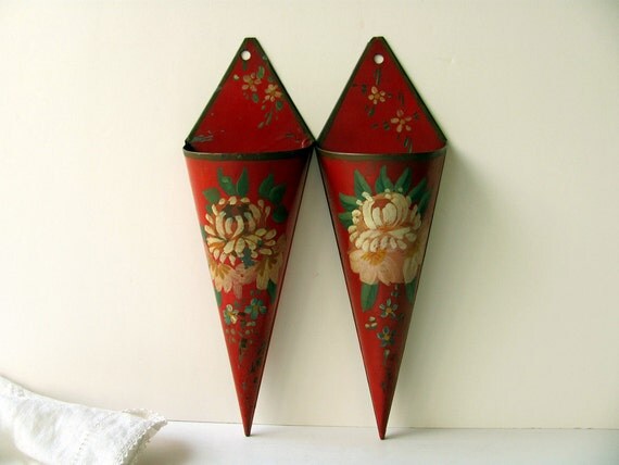 Vintage Wall Pocket Sconces Metal Hanging Vase Flower Holder Vintage Wall Pocket Sconces Metal Hanging Vase Flower Holder on Wall Sconces That Hold Flowers id=34493