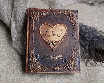 Rustic Wedding Guest book set, Monogram Guest book, Personalized Guest book, Initials, date, Kraft paper or ivory paper pages, old look book
