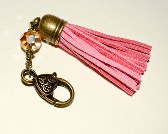 Tassel Keyring, Boho Bag Charm, Tassel Clip, Purse Charm, Pink Suede, Bag Clip, Keychain Clip, Pink Boho Tassel, Handbag Charm, Zipper Charm