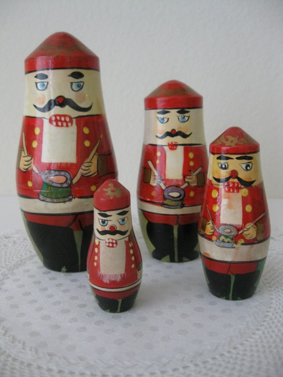 vintage nutcracker nesting dolls