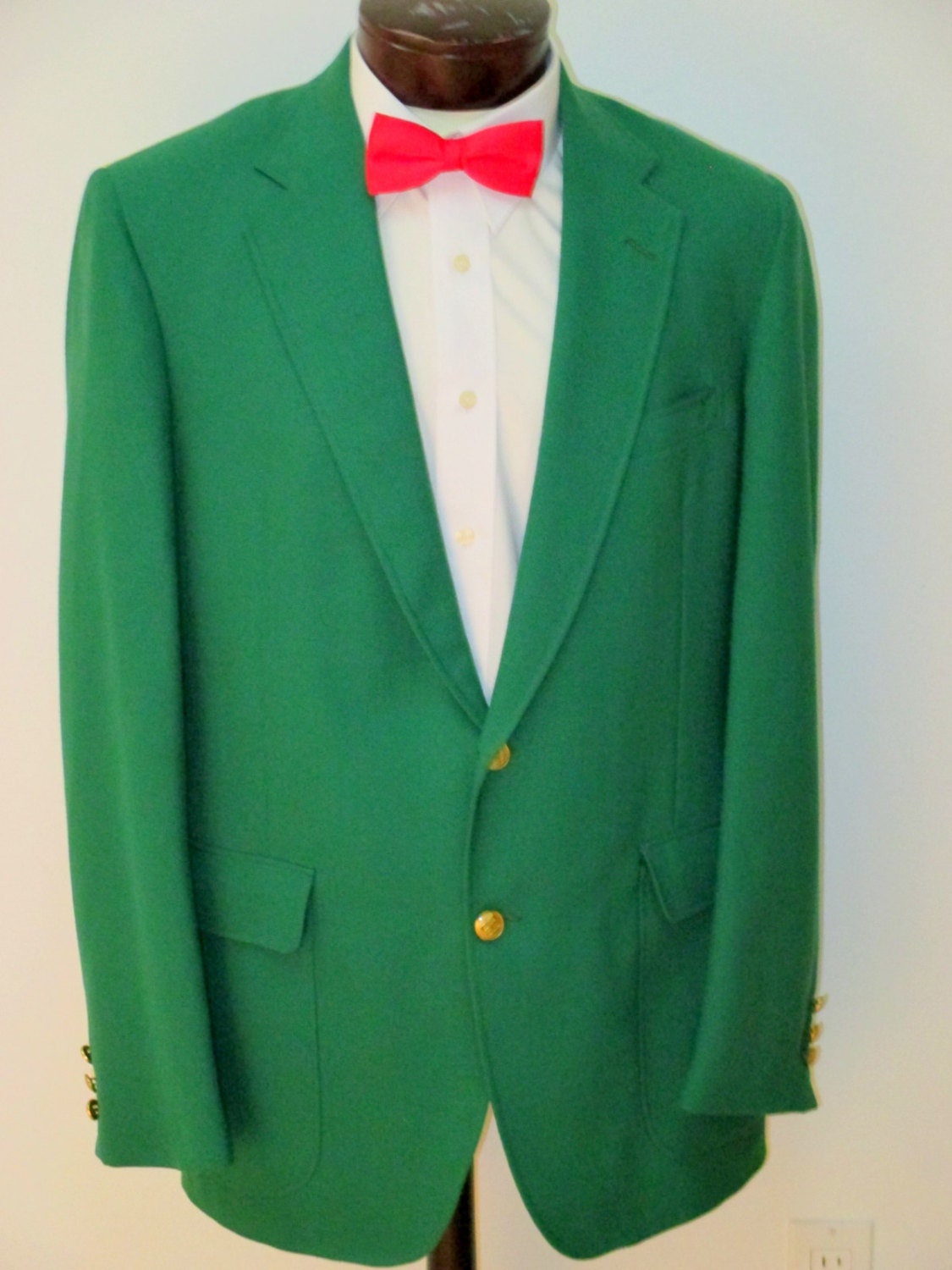 green blazer shirt combination