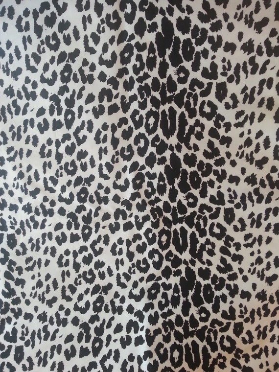 Black and White Leopard Fabric 1 Way Stretch Leopard Print