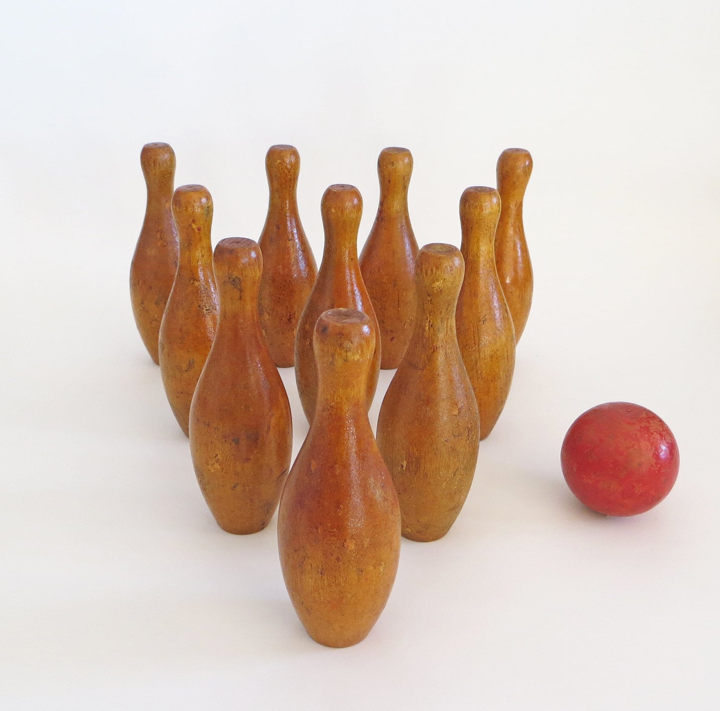 Vintage Bowling Pins and Ball Vintage Decor by aVintageCollective