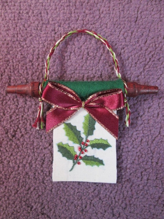 Christmas decoration hanging banner. Holly and bow design. Unique item and hand embroidered image with beads for the berries - Free postage