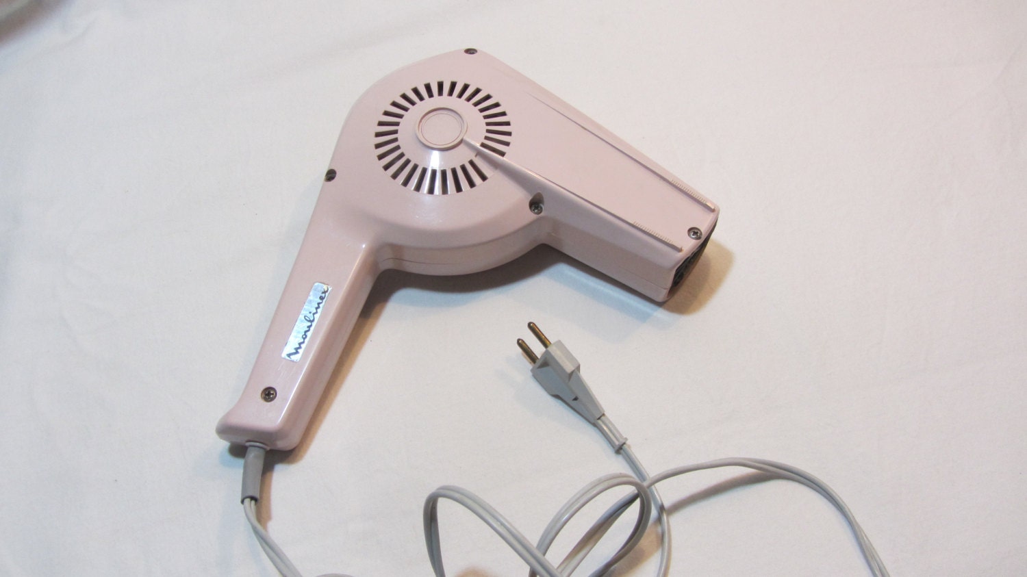 Retro hair dryer. Moulinex Hair dryer. 1960's dusky pink