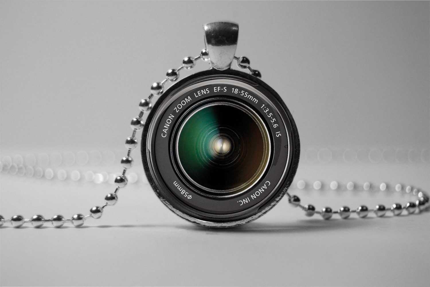 CAMERA LENS PENDANT zoom lens pendant Camera lens necklace