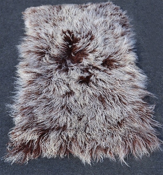 Mongolian Tibet Lamb fur plate rug throw new authentic by furdecor