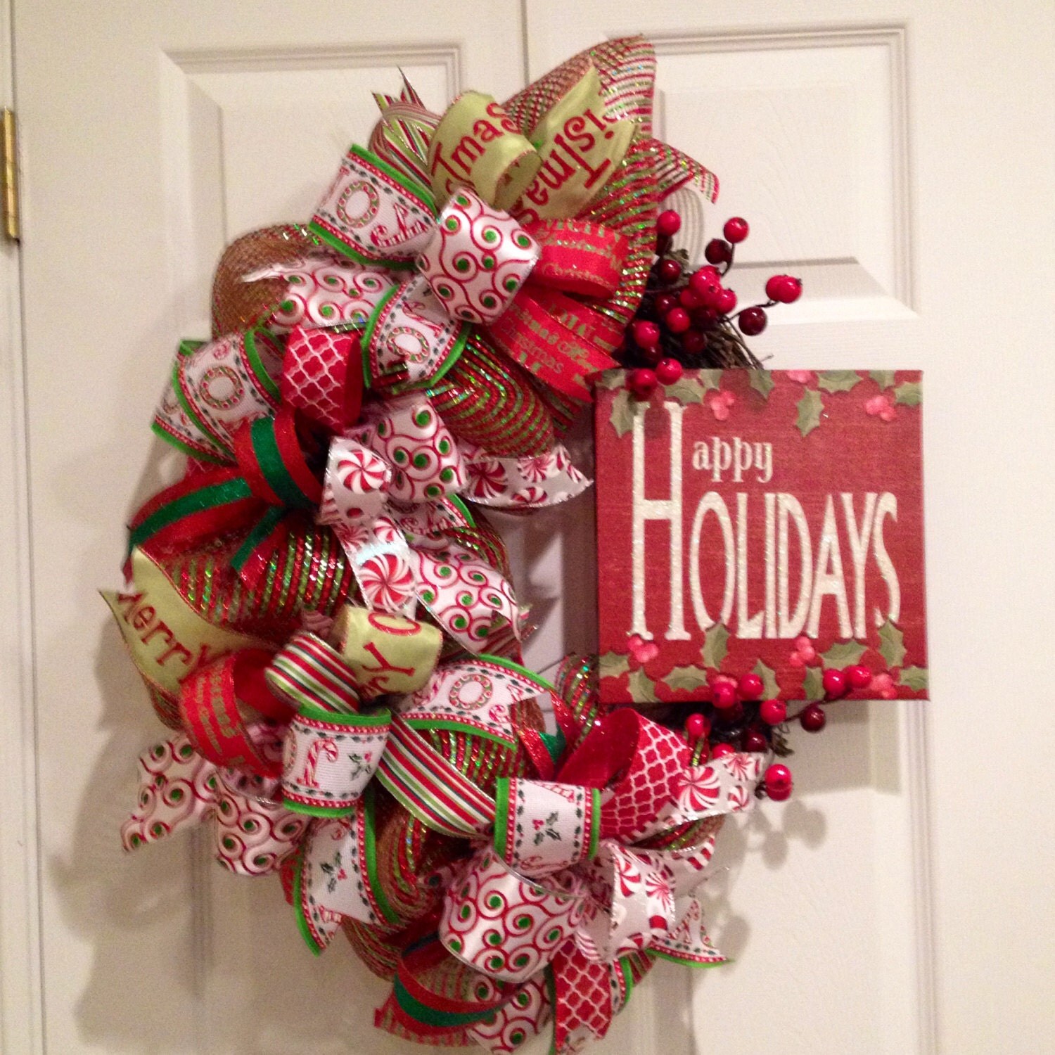 Happy Holidays Christmas wreath!