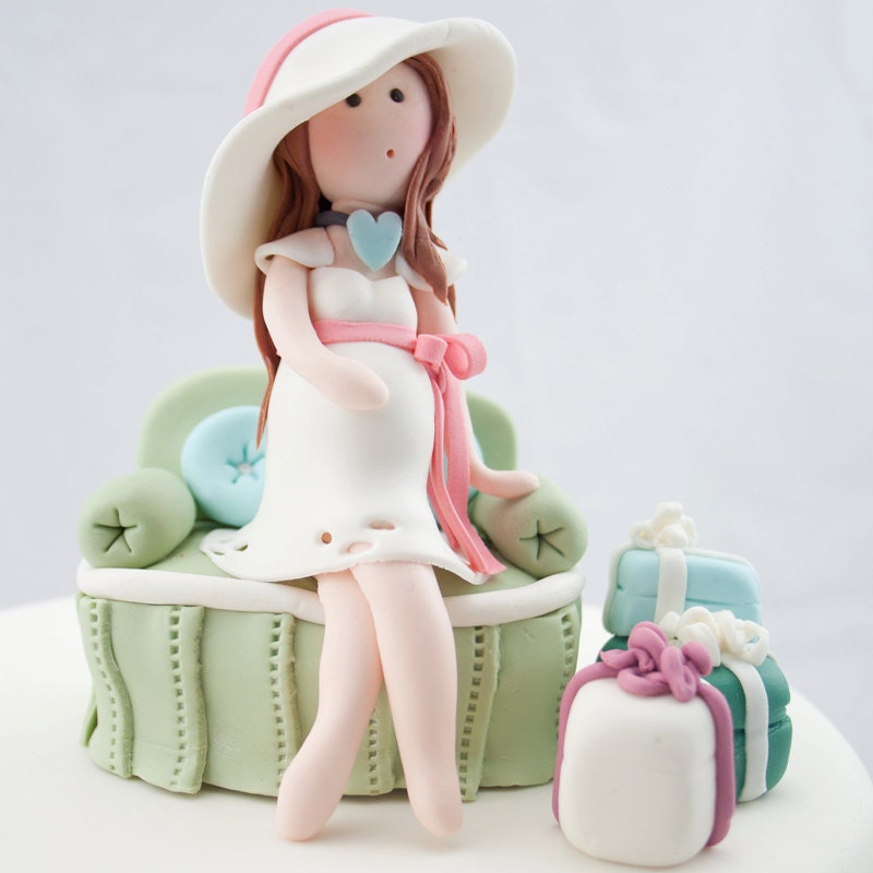 Pregnant Lady Gumpaste Figurine