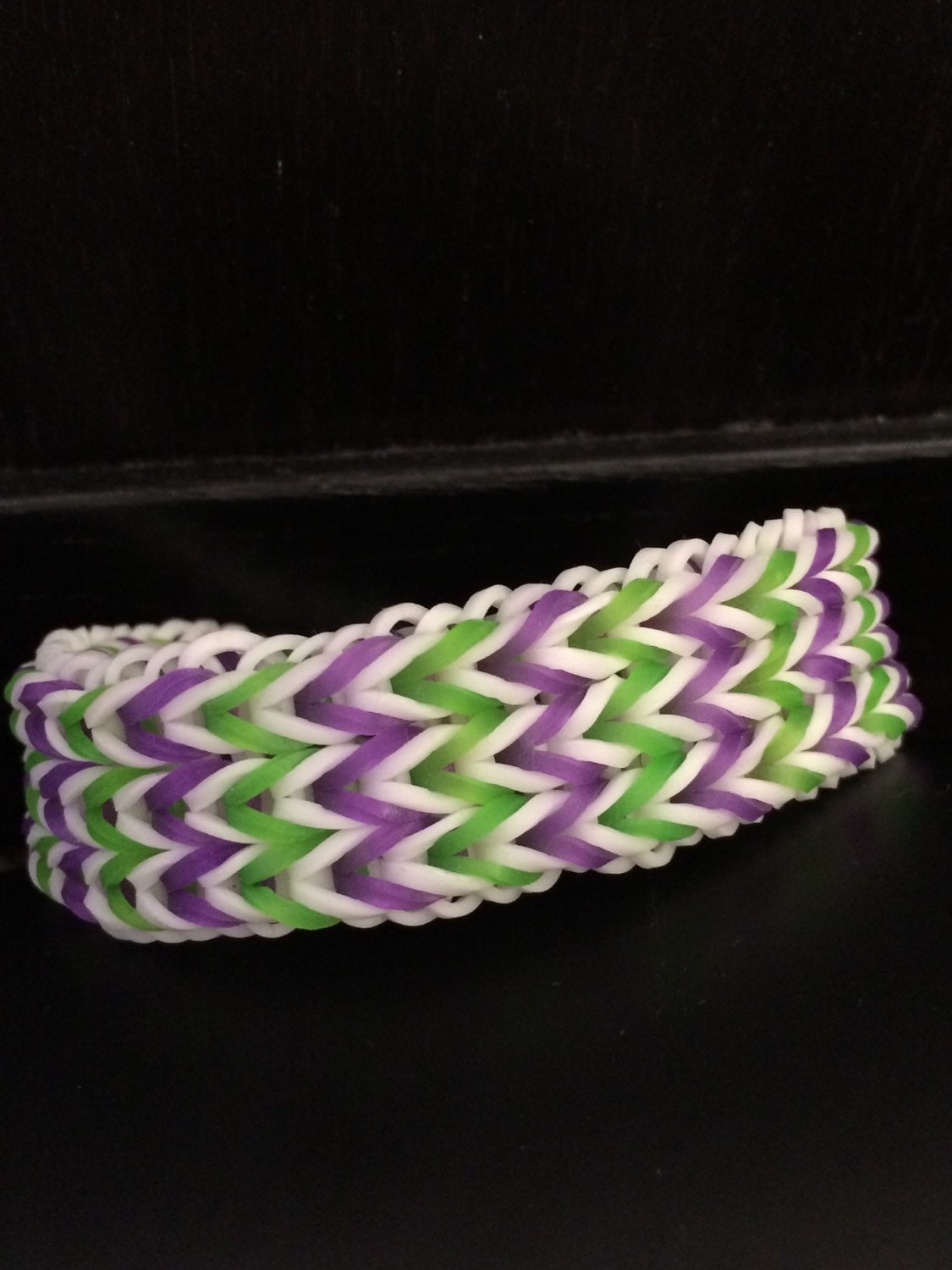 Rubber band bracelet 3/4 wide. Very stylish. White by Zebrations