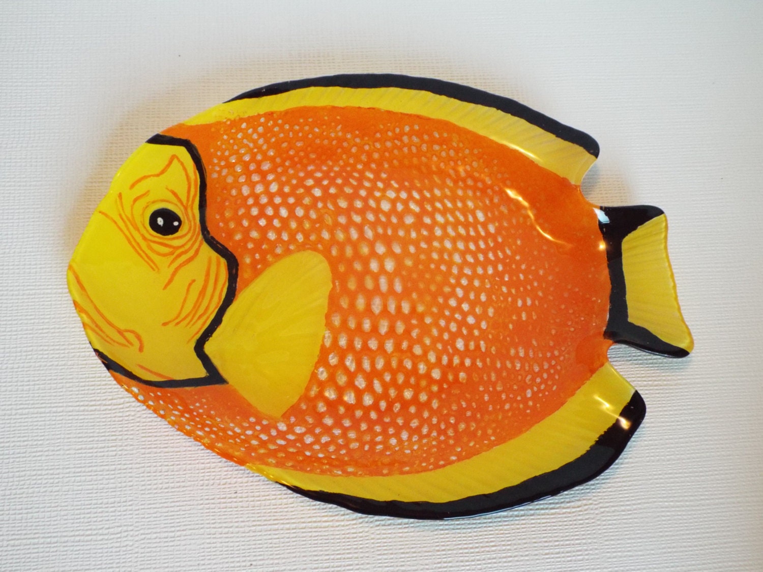 painted glassfish