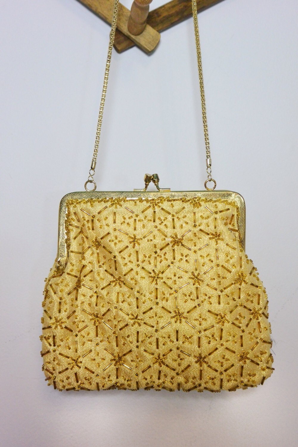 la regale gold purse