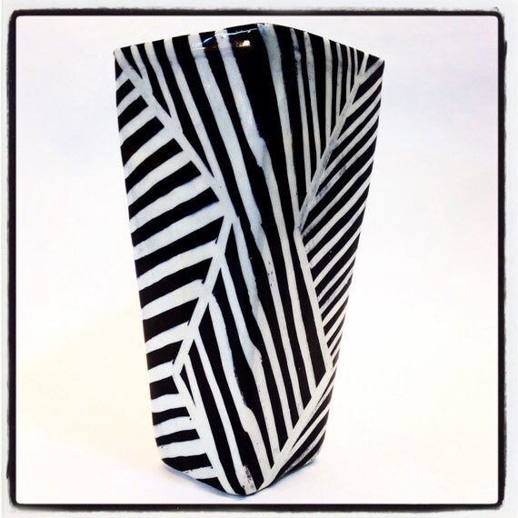 Black And White Pattern Vase | extra large square vase with graphic black and white pattern Black And White Pattern Vase | extra large square vase with graphic black and white pattern