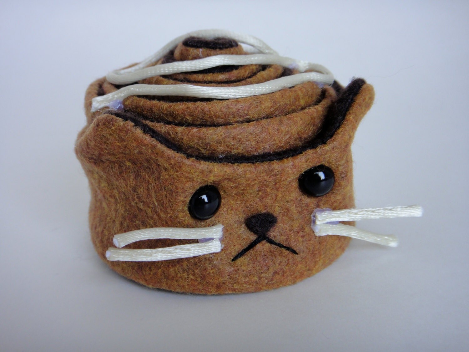 cinnamon roll cat plush