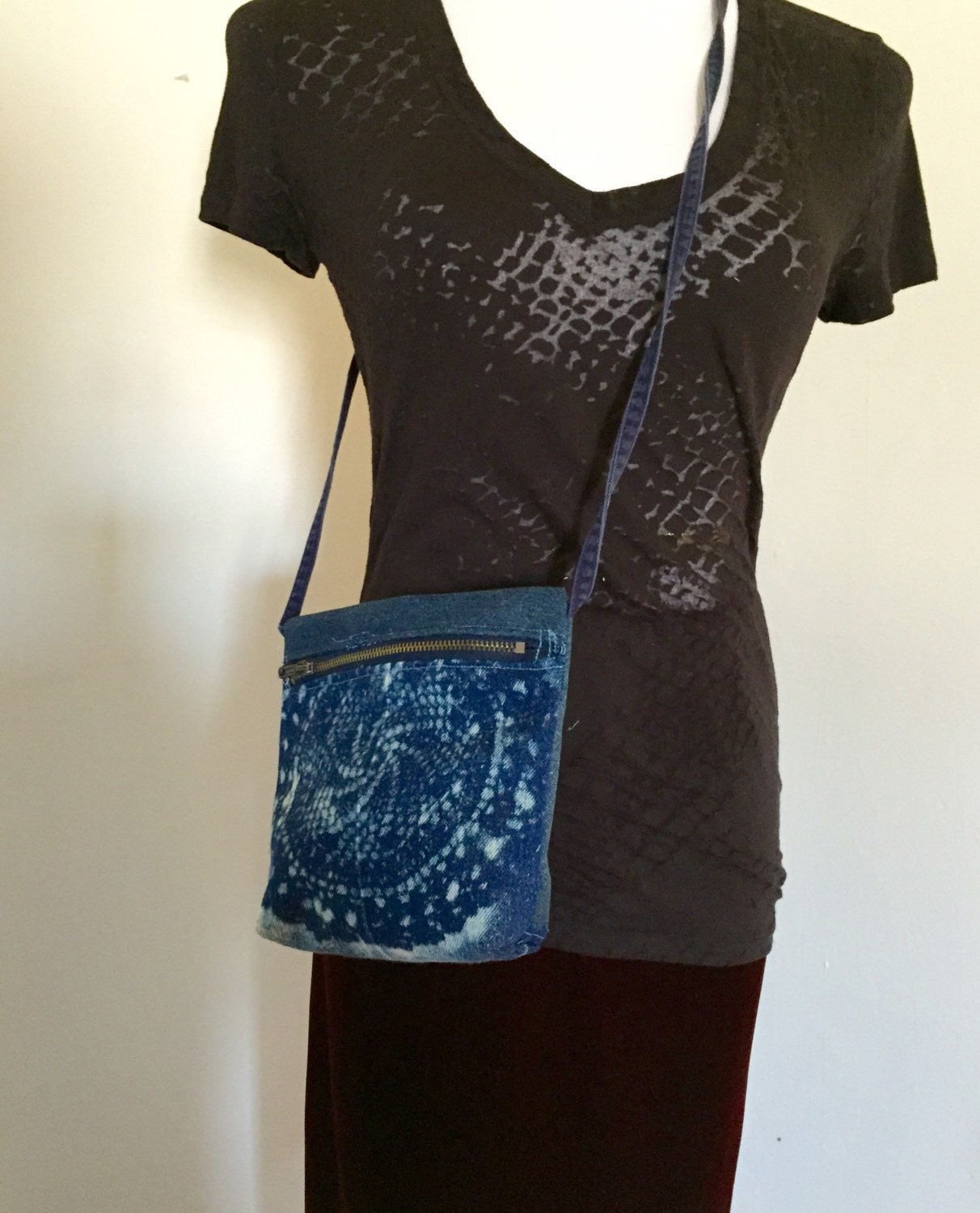 Recycled Blue Jean Bleach Dyed Purse by jeanoligy on Etsy
