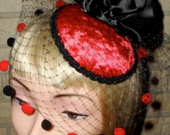 ... Pompoms,Taissa Lada,Salsa,Pin Up,OLd HOllywood,Pill Box Hat,Gothic