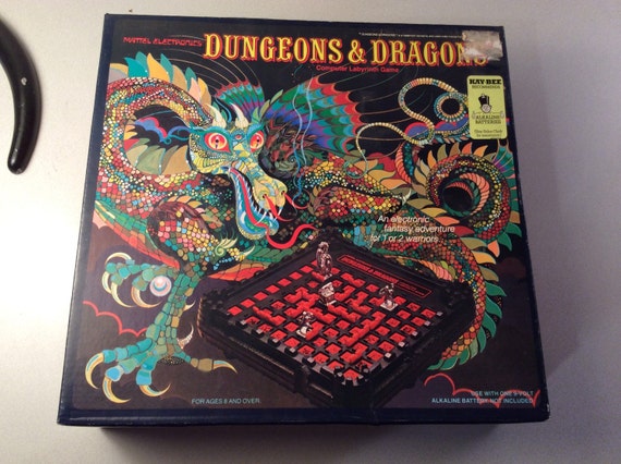 Dungeons & Dragons Electronic Computer Labyrinth Game by MoModerne
