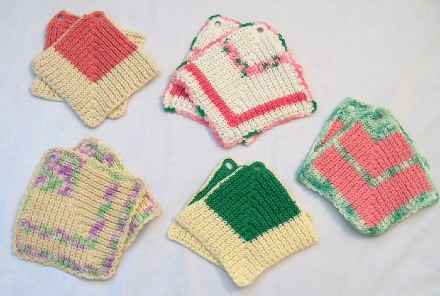 Vintage Crochet Pot Holders by VintagePlusCrafts on Etsy
