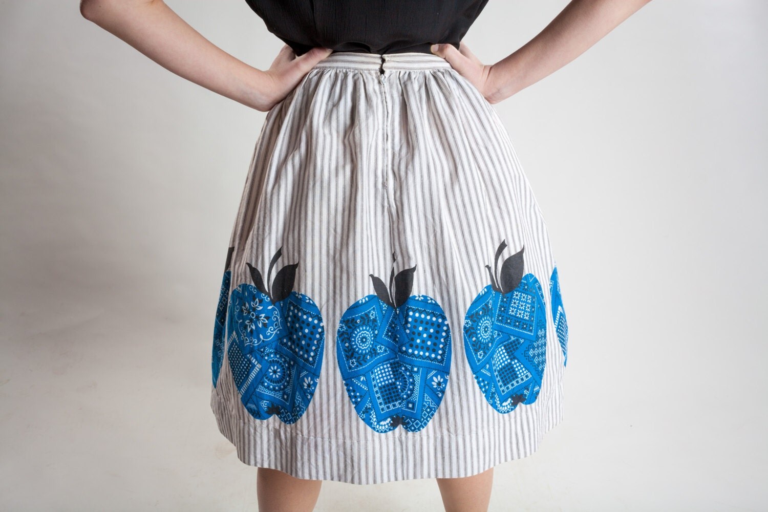 club monaco sequin skirt