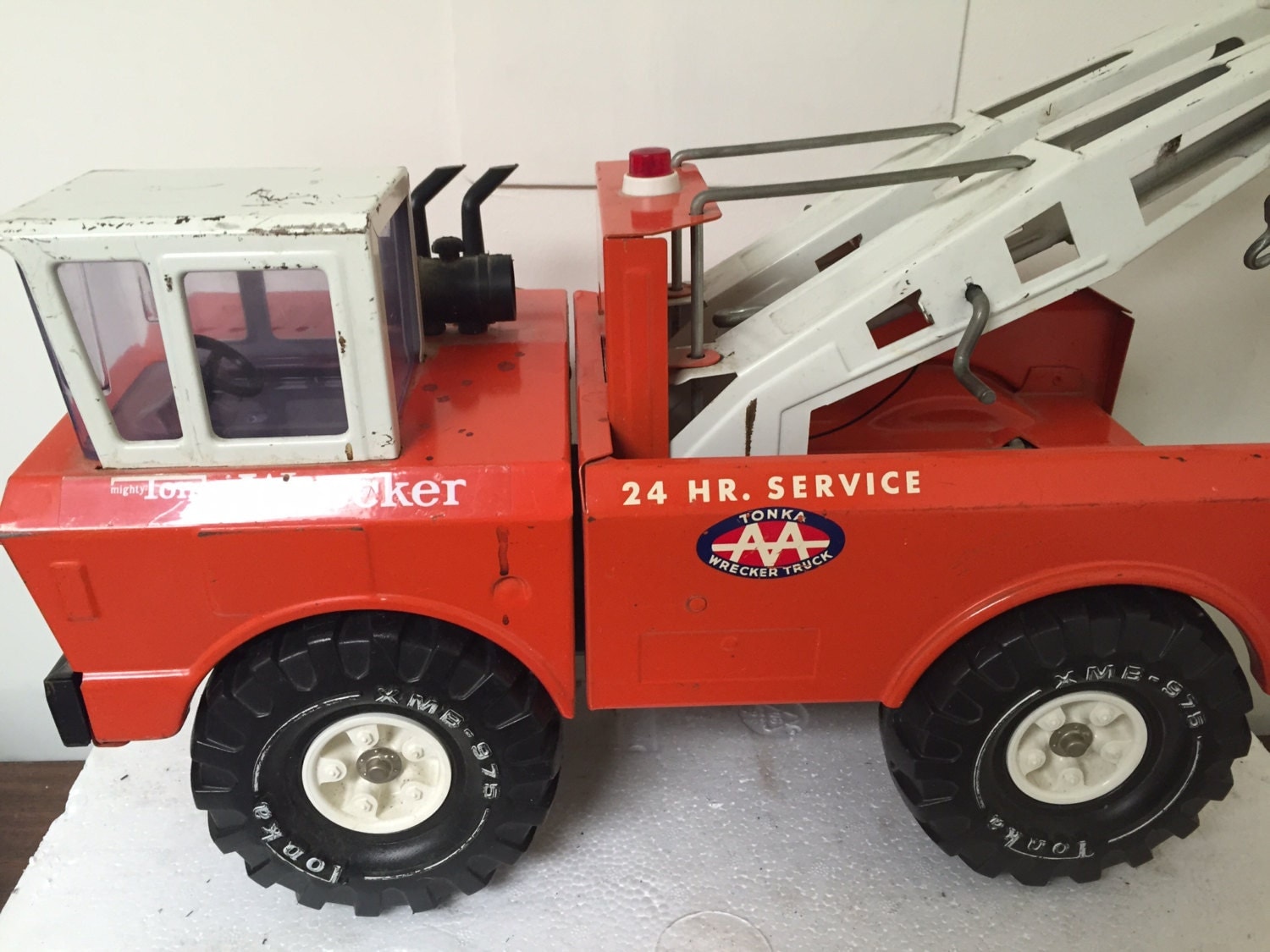 old tonka tow truck