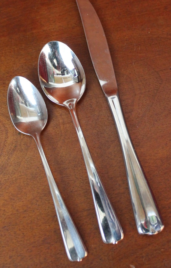 Oneida Vintage silverware in Impulse Pattern Gala by AtomicHoliday