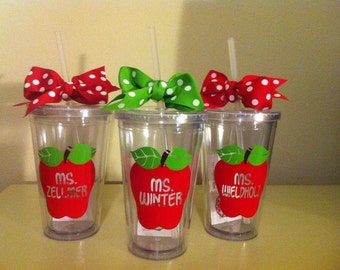 Personalized Teacher Tumbler - Teacher Appreciation - Back To School - Teacher Valentine Gift - Apple Tumbler - School Staff Gift