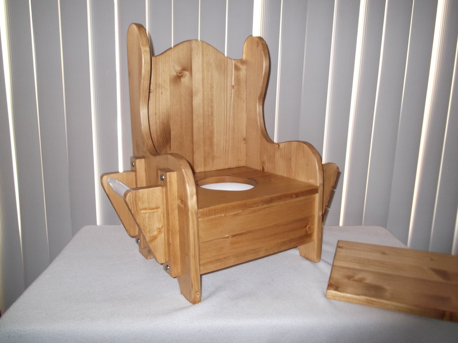 Wooden Potty Chair w/ TP holder and book rack