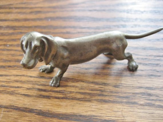 Hudson Pewter Miniature Dachshund 130 Standing 4 Inches Long