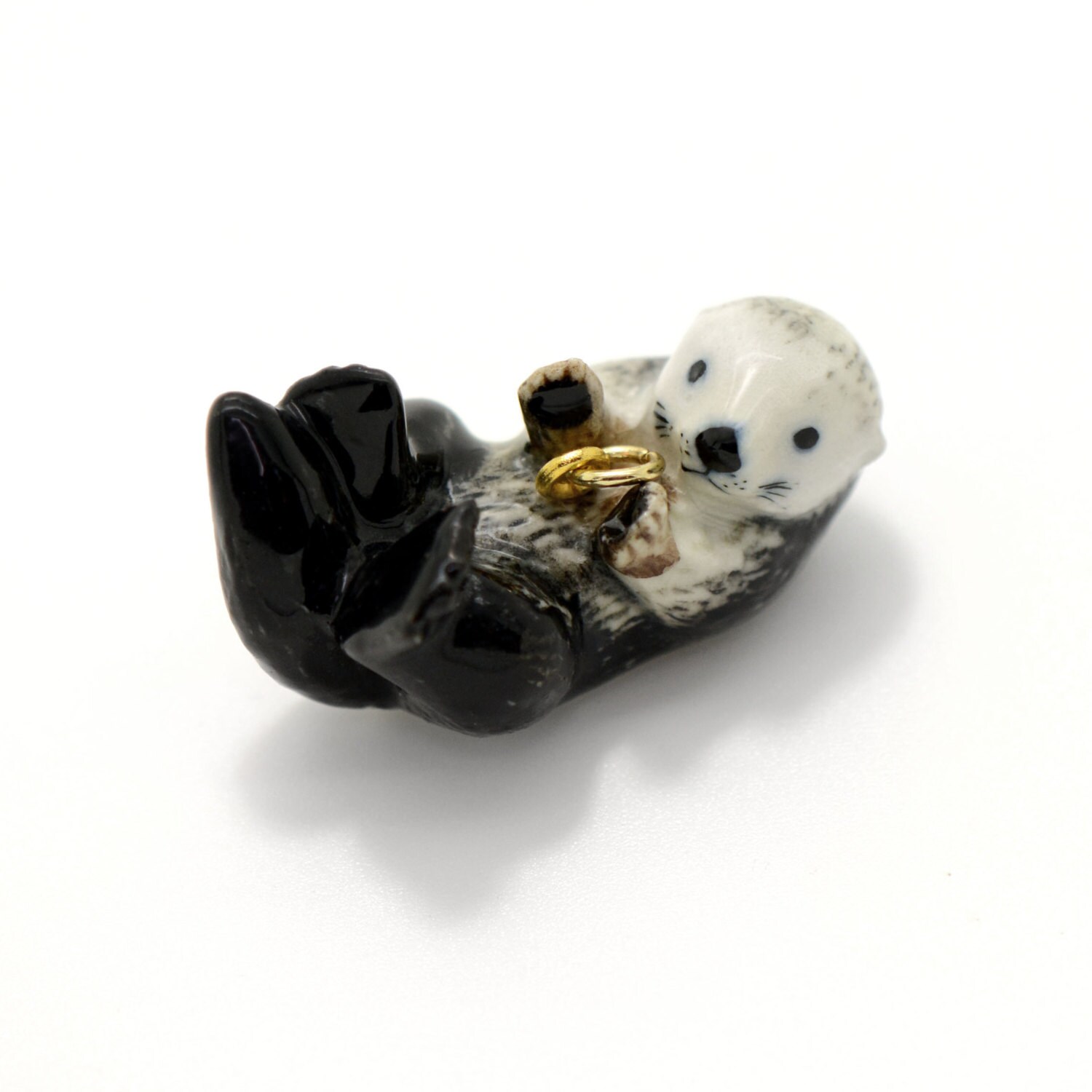 porcelain otter