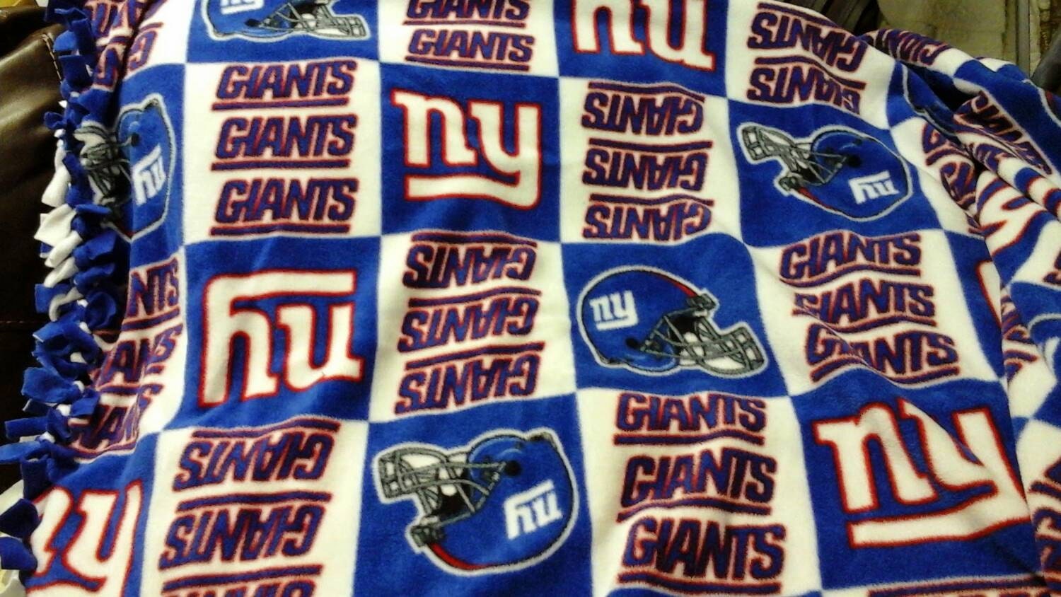 ny giants plush throw blanket