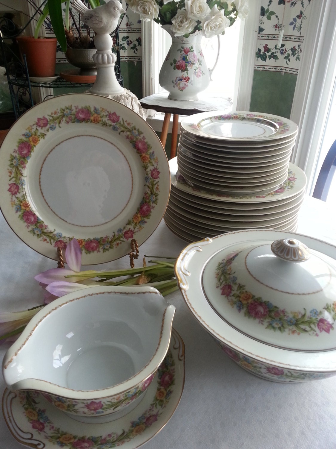 Stunning Occupied Japan Dinnerware Set by LindsayJanesCottage
