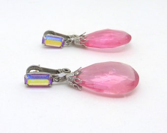 Vintage 1960's Pink Faceted Lucite Teardrop Silver Dangle Earrings