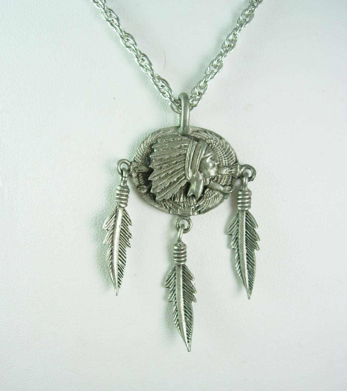 Silver Indian Necklace pendant Feathers Native American Tribal